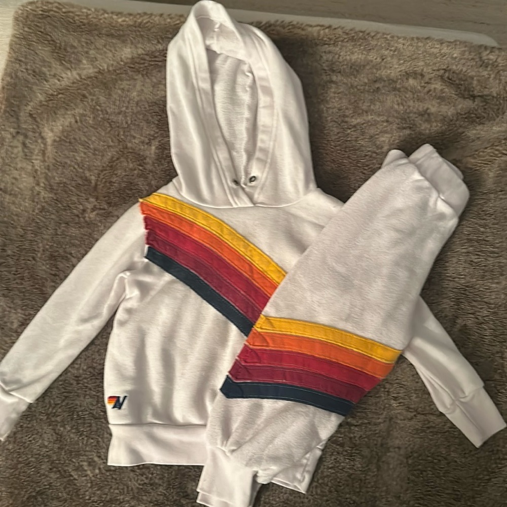 Aviator Nation  5 stripe sweatshirt and matching sweatpants in white .